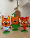 Игрушка Три кота Карамелька фигурка деревянная